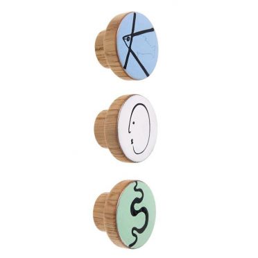 Kolorowe gałki do mebli z kolekcji ALFABET - DOT Manufacture